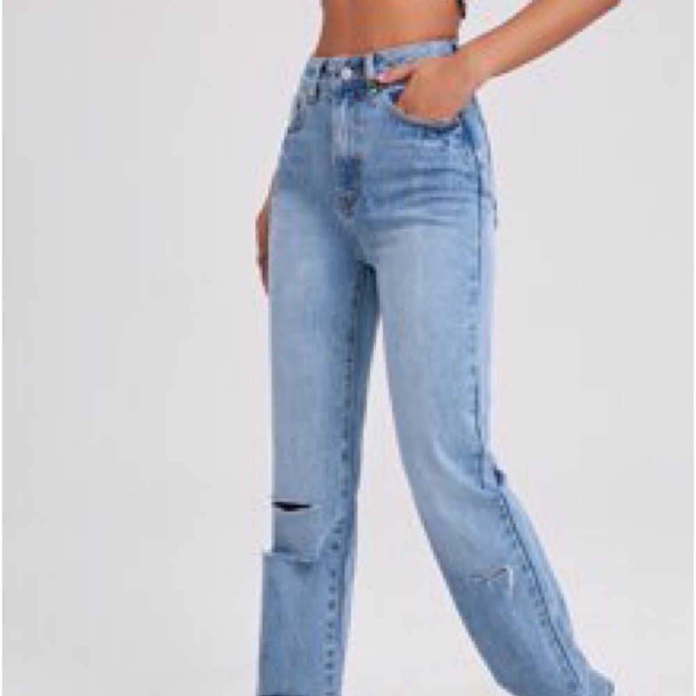 High Waist Ripped Raw Hem Jeans SHEIN